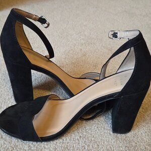 A New Day Black Block Heels Size 8 *Spring Clearance*